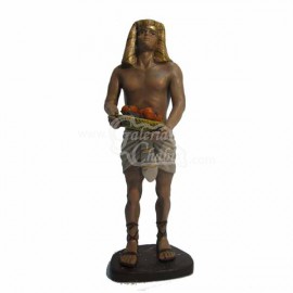 Egipcio con cesta de frutas 2